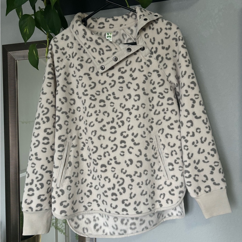 Patterned Pullover